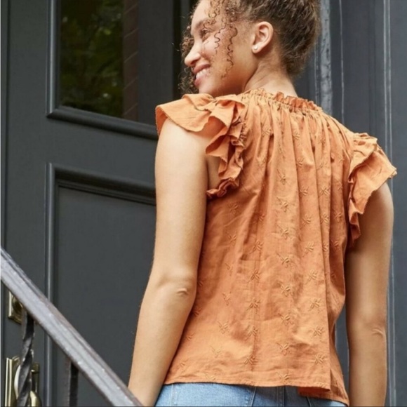 Universal Thread flutter sleeve blouse - Picture 3 of 4